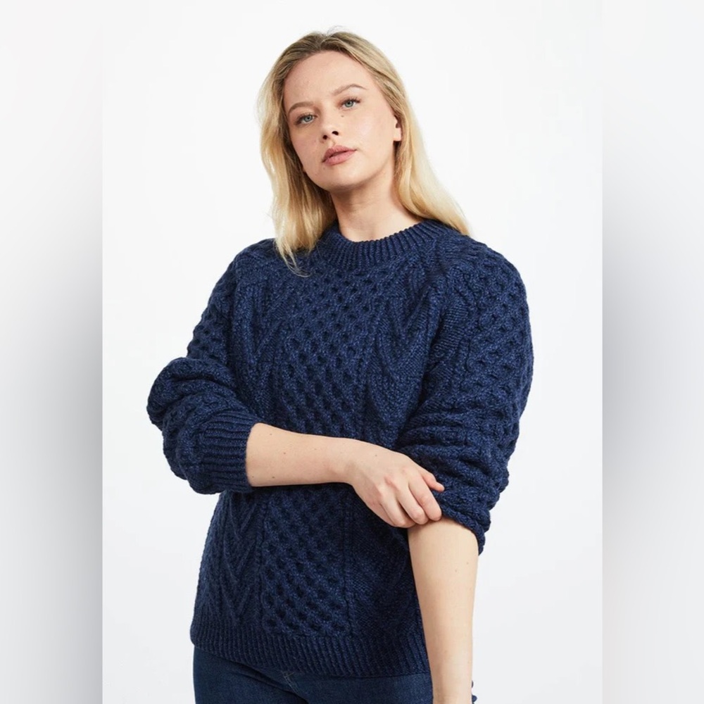Vintage Highland home industries sweater/ Aran sweater/ Size M